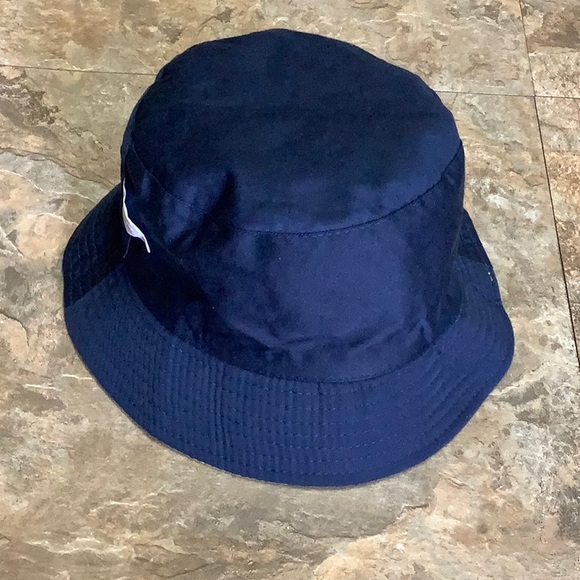 🔴 Twisted tea Sweet Tea Whiskey reversible bucket hat - Picture 6 of 6